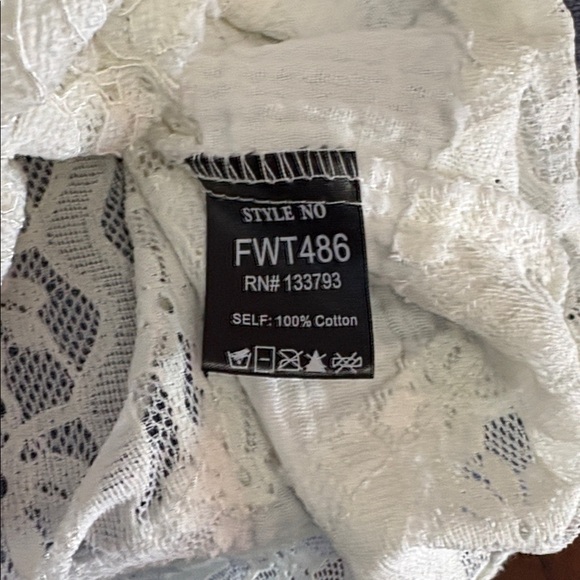 Pol Women’s Sz L Balloon Sleeve Crochet Lace Mix Top 100% Cotton - Picture 4 of 7